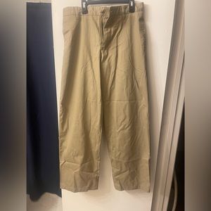 Khaki ankle length pants